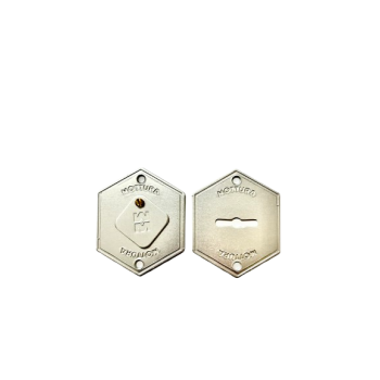 Dekoratīva uzlika zirnekļa slēdzenēm MOTTURA CRM komplekts